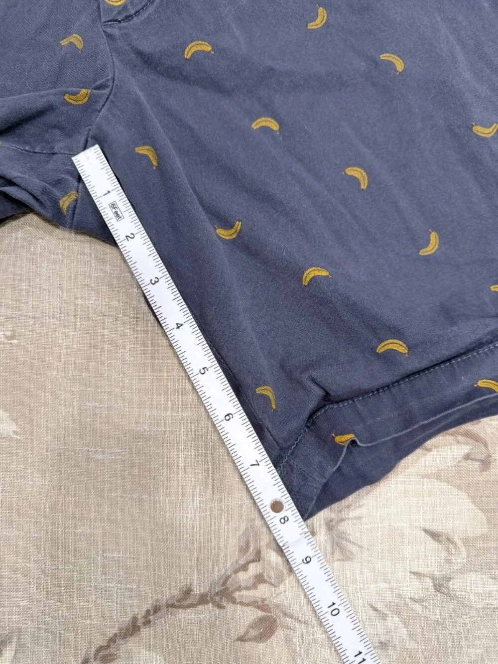 Banana Republic Aiden Shorts Mens 30 Banana Print Navy Stretch Chino Shorts